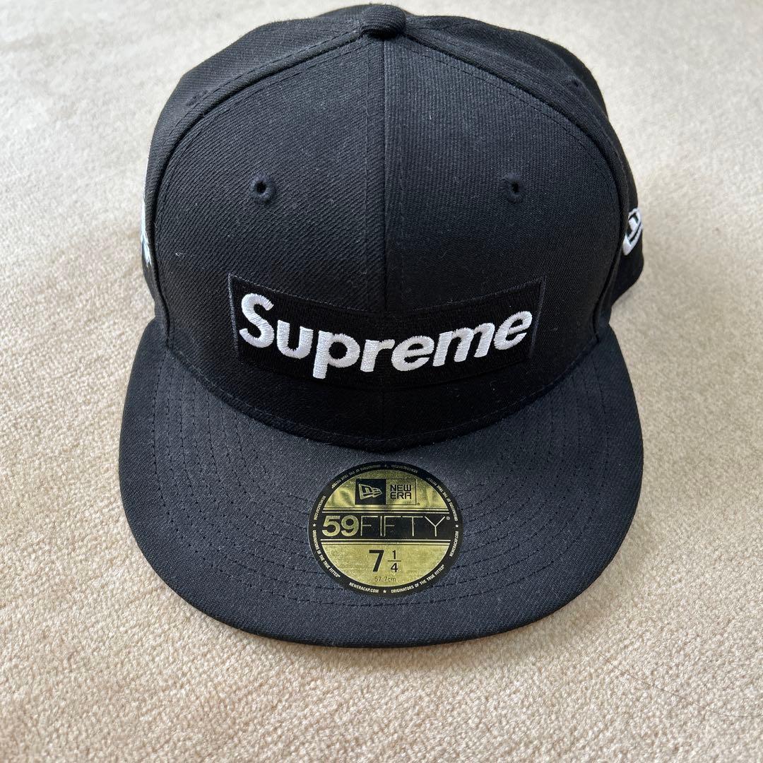 Supreme 59FIFTY キャップ 7 1/4 ステッカー付き - メルカリ