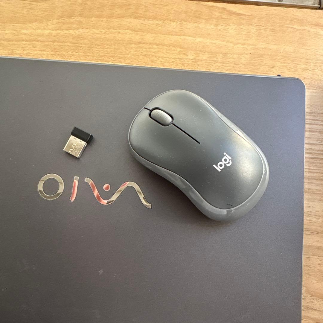 VAIO グレー ノートPC 本体　おまけ