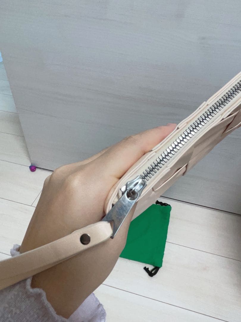 BOTTEGA VENETA クラッチバッグ　ブラック