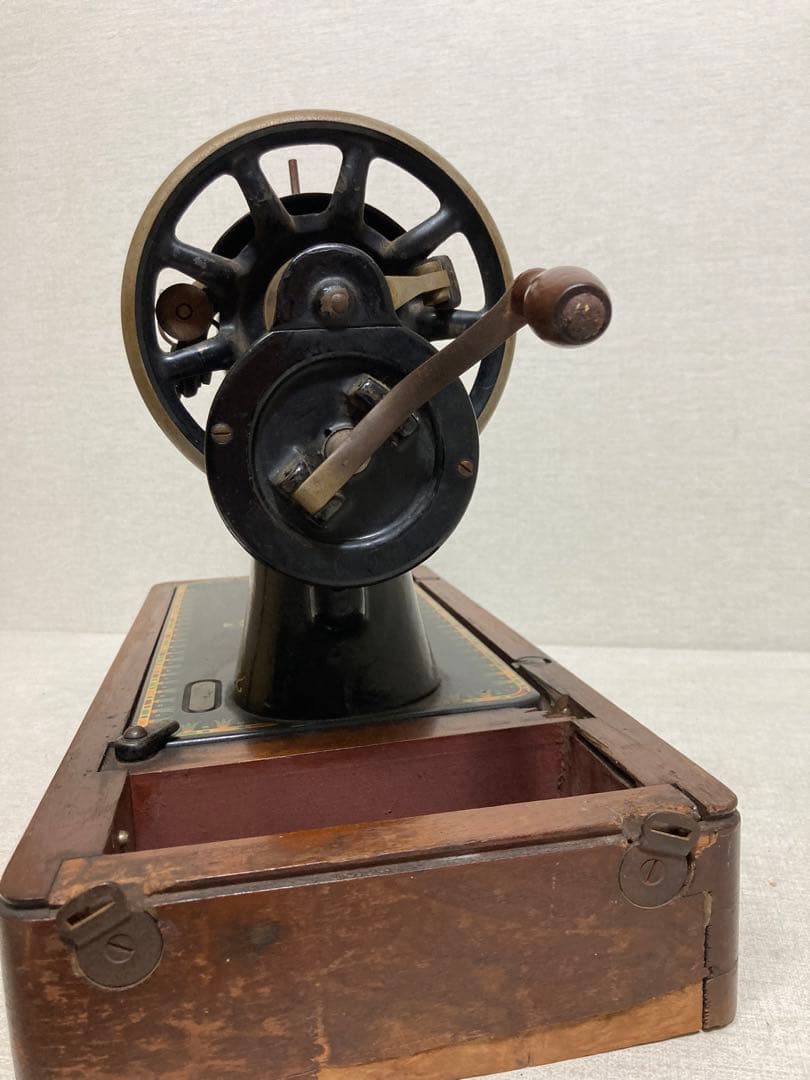 希少 アンティーク SINGER シンガーミシン