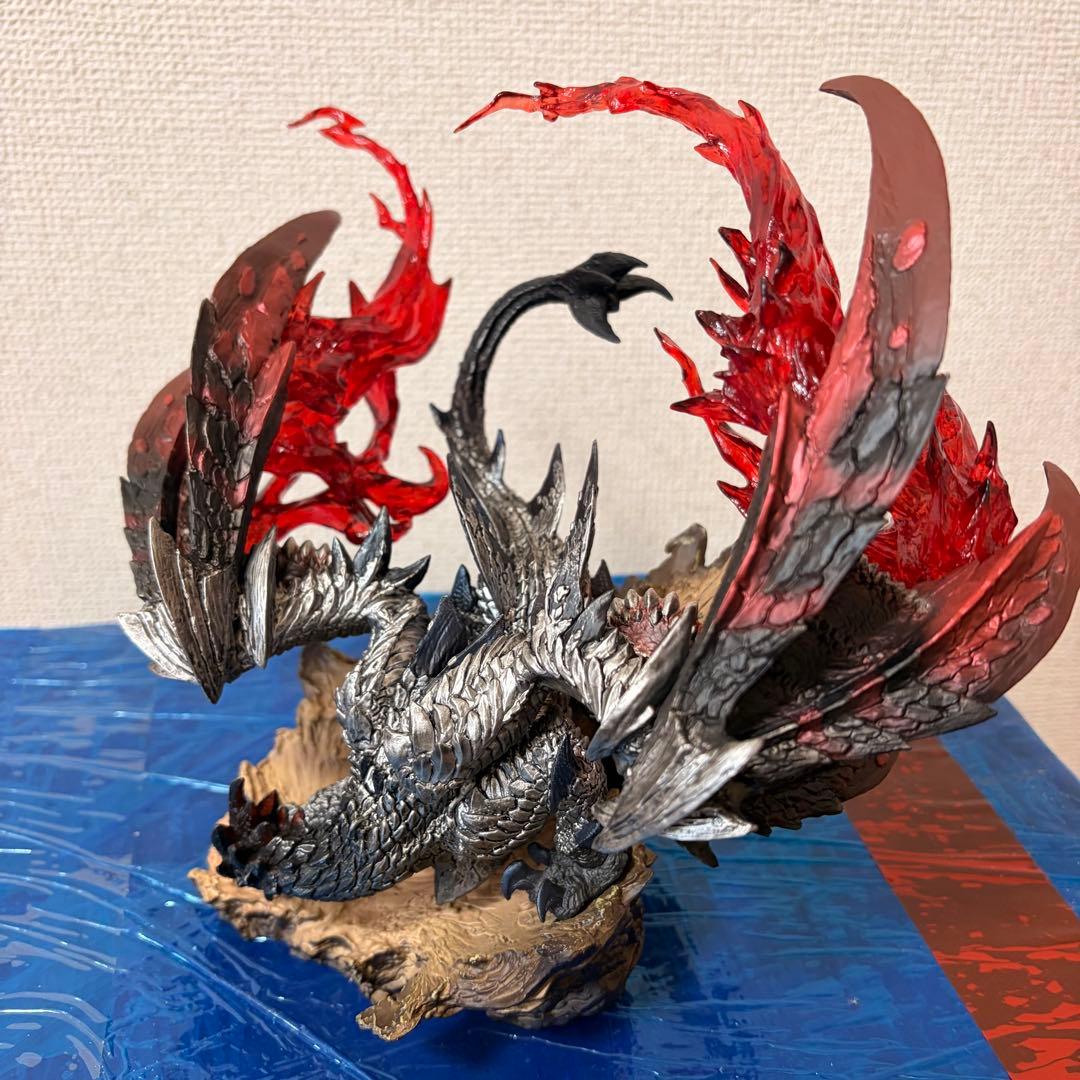 モンスターハンター　バルファルク　怒り　クリエイターズモデル　フィギュア 復刻版