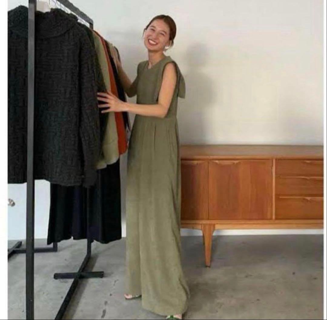 美品！CLANE×田中みな実 SQUARE SLEEVE ALL IN ONE