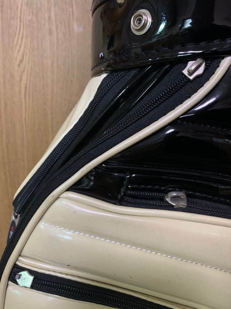 マスターバニーキャディバック　アイアンカバー付き