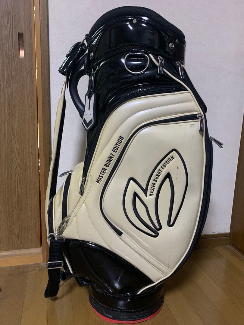 マスターバニーキャディバック　アイアンカバー付き
