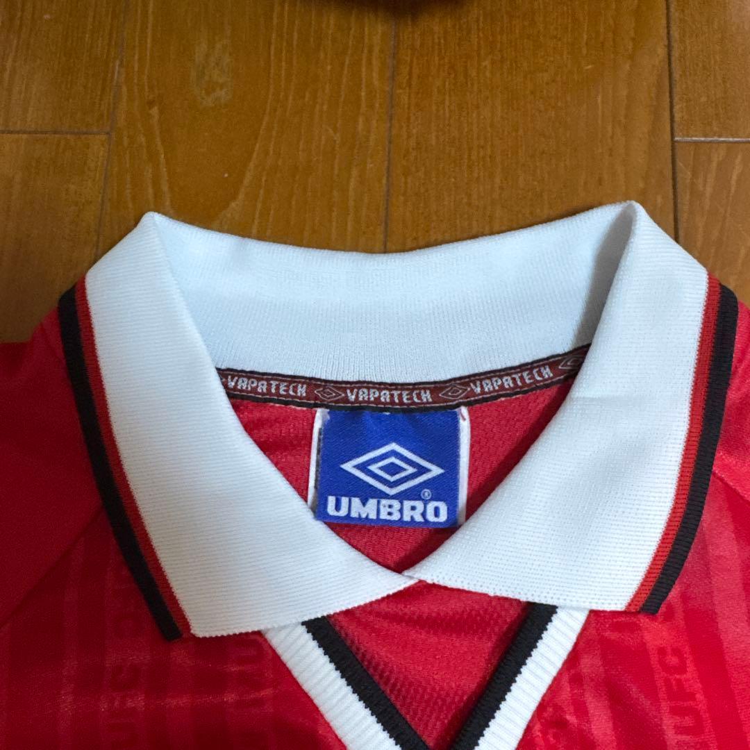 大幅値下げ】マンチェスター1999年UEFAチャンピオンズリーグシャツ UMBRO