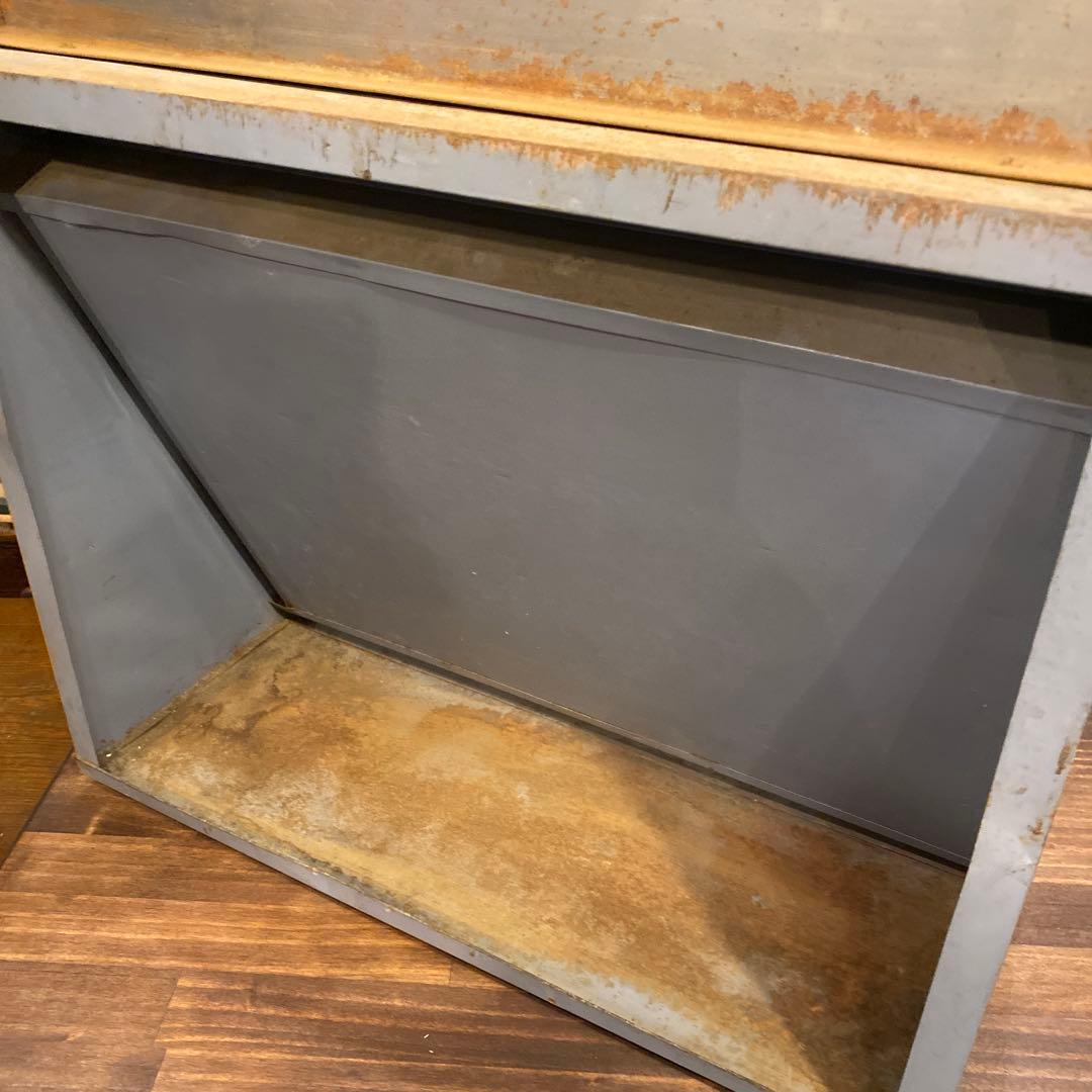 昭和レトロ さくらマット水彩 店舗什器 陳列棚 ブリキ ガラス戸