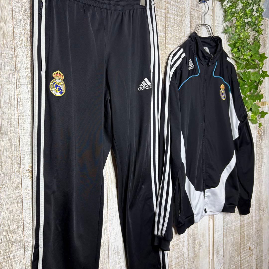 アディダス レアルマドリード 刺繍ロゴ トラックジャケット