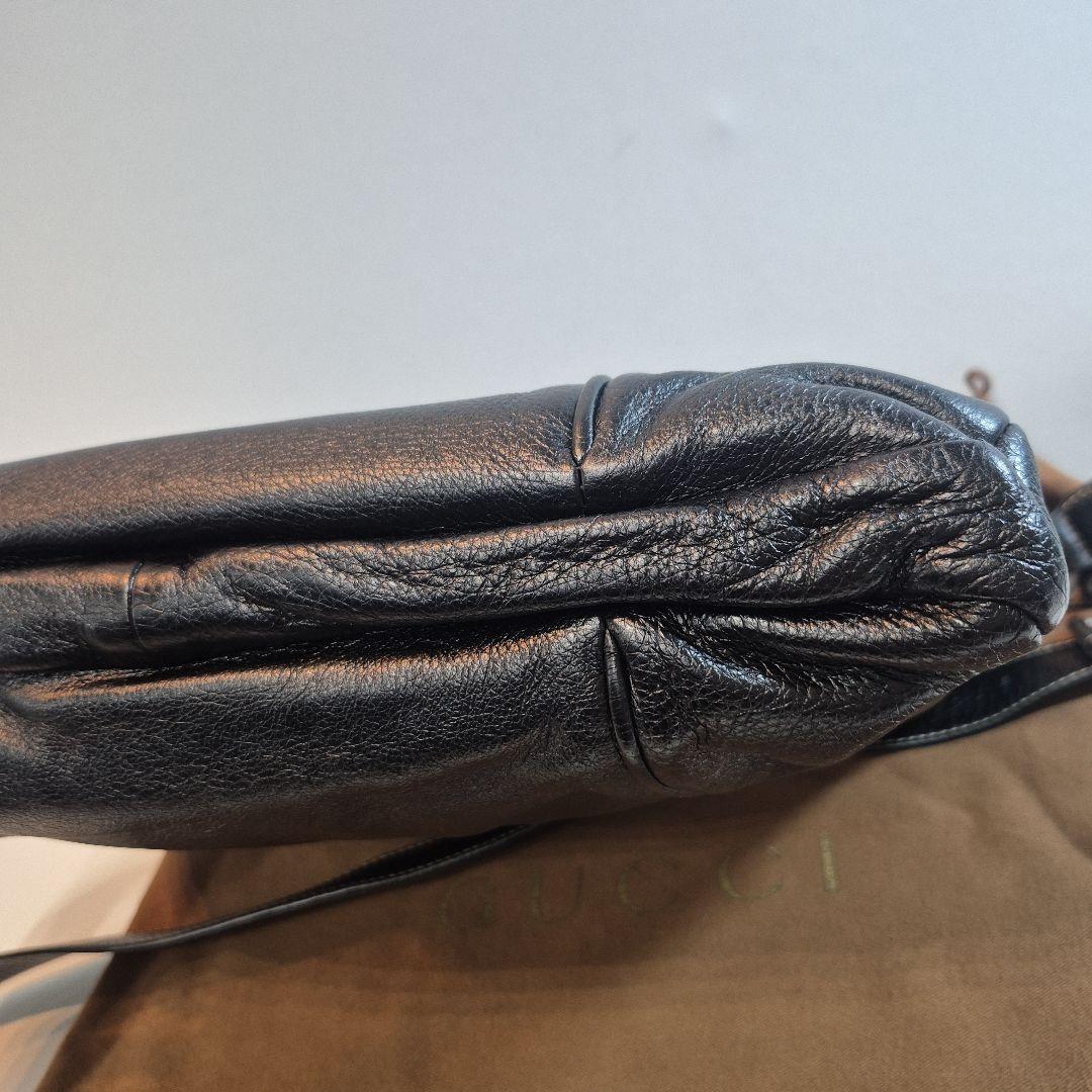 希少！　GUCCI　クレスト　レザー　ショルダーバッグ
