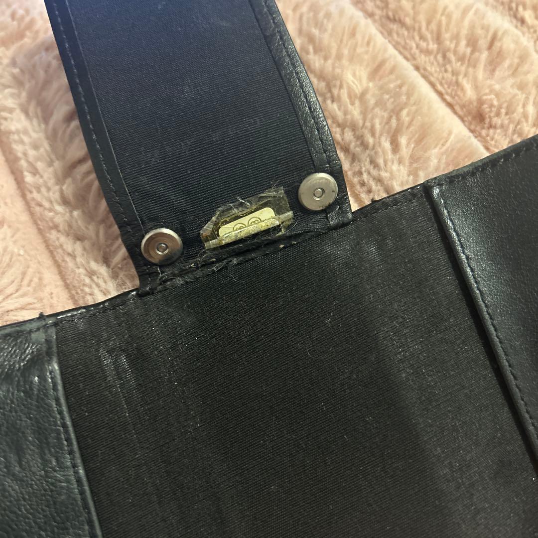 CHANEL キーケース　エナメル　ブリリアント　ココマーク