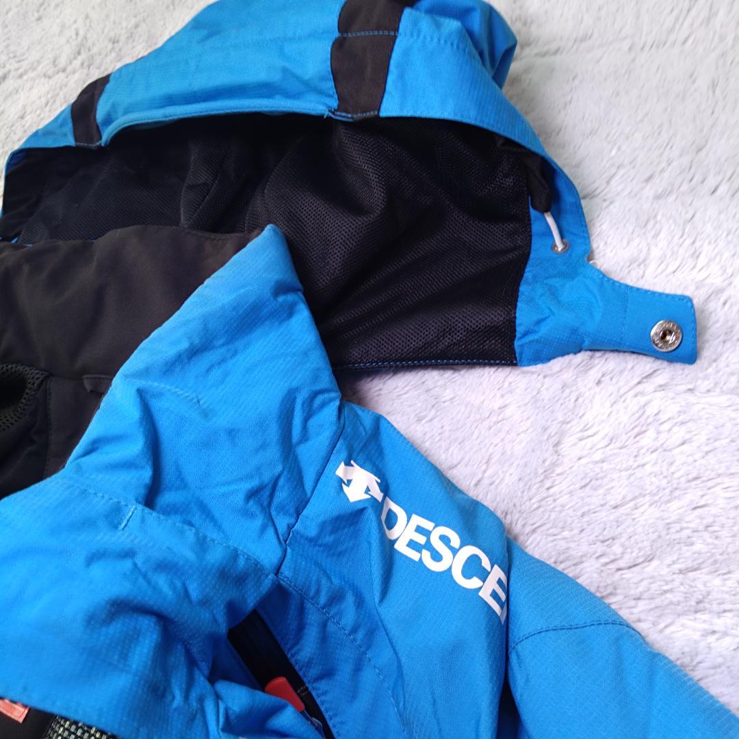 DESCENTE　スキーウェア　スマホ用ポケット　中綿　保温機能ヒートナビ　M