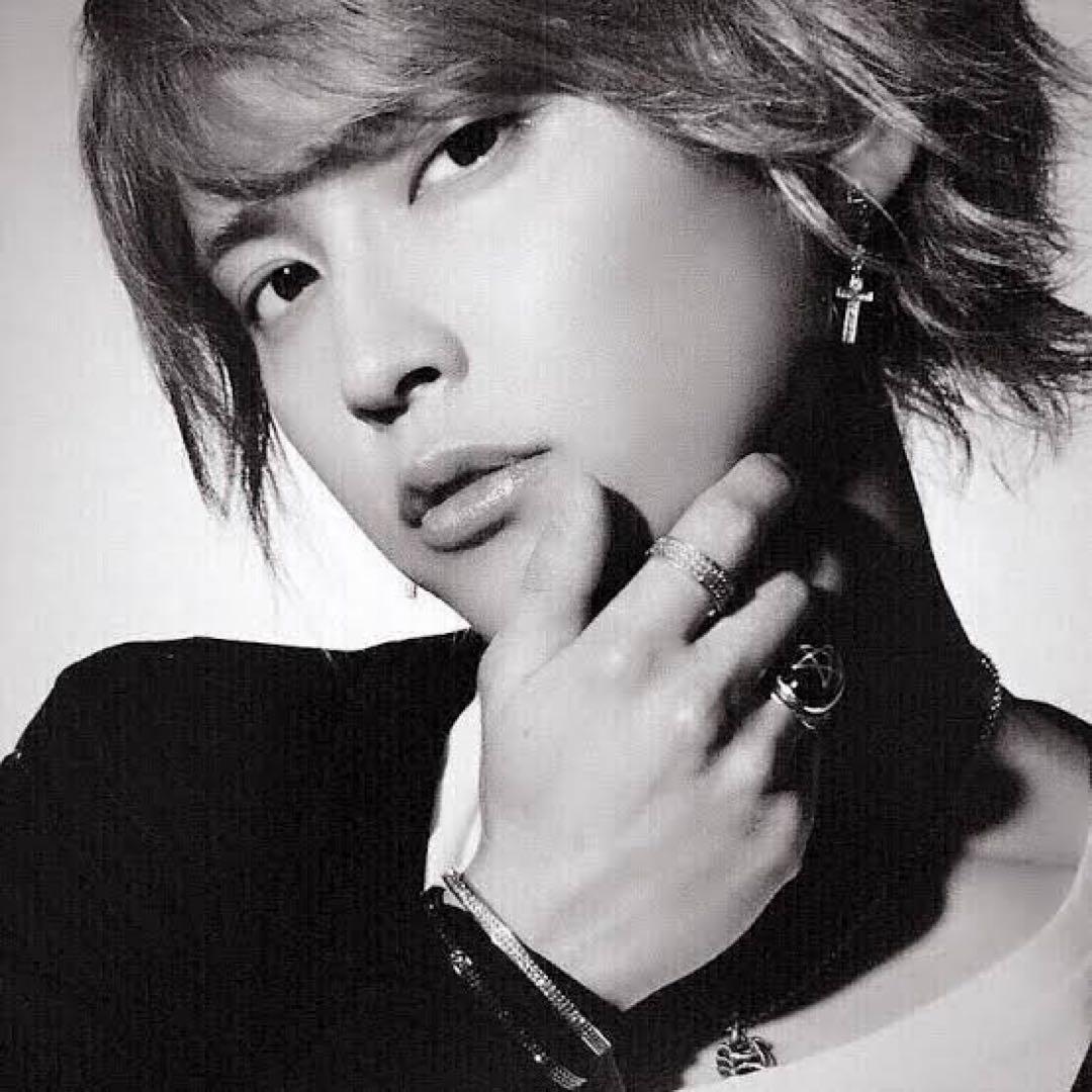 手越祐也さん愛用】Capana ピンククリスタル クロスピアス - メルカリ