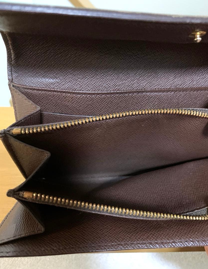 ルイヴィトン　ダミエフォルトフォイユサラ長財布