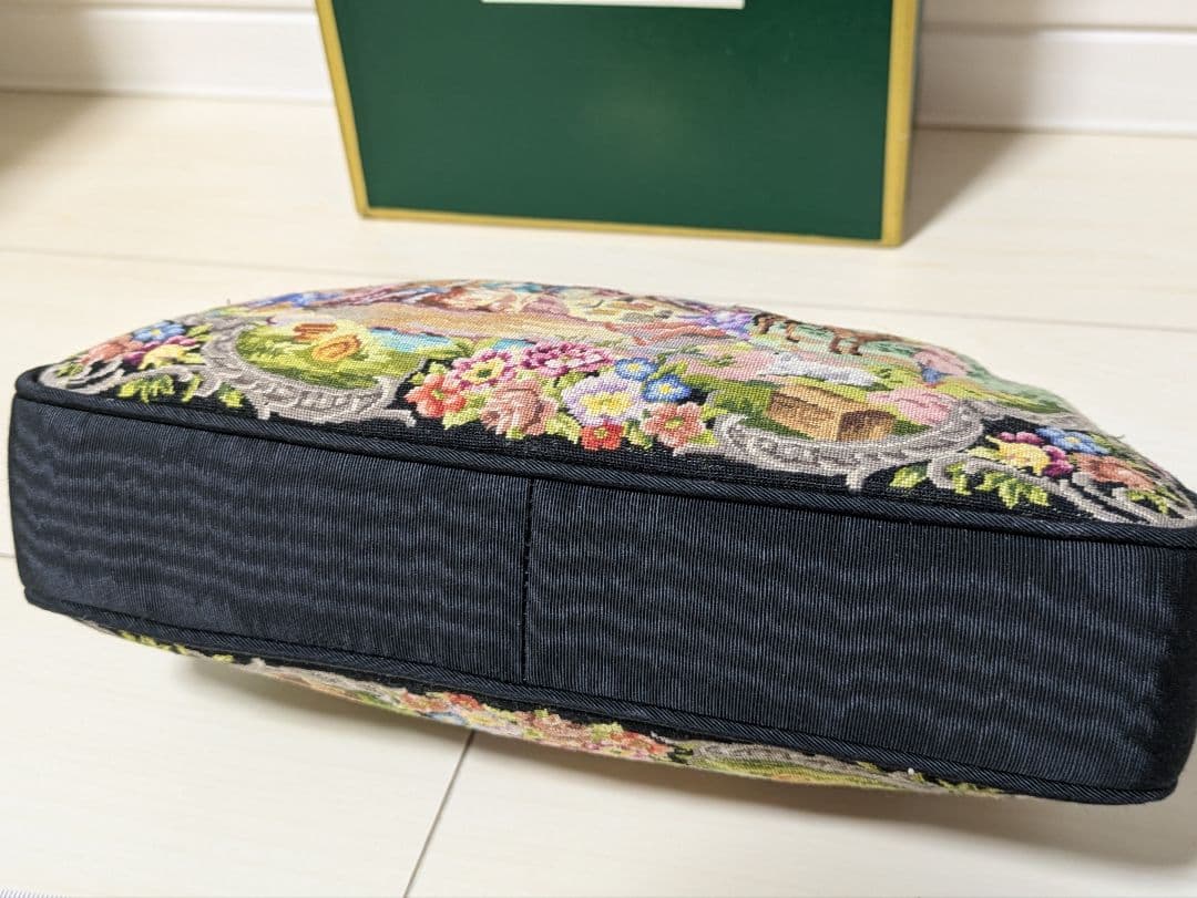 久家道子さん プチポアン パーティーバック - メルカリ