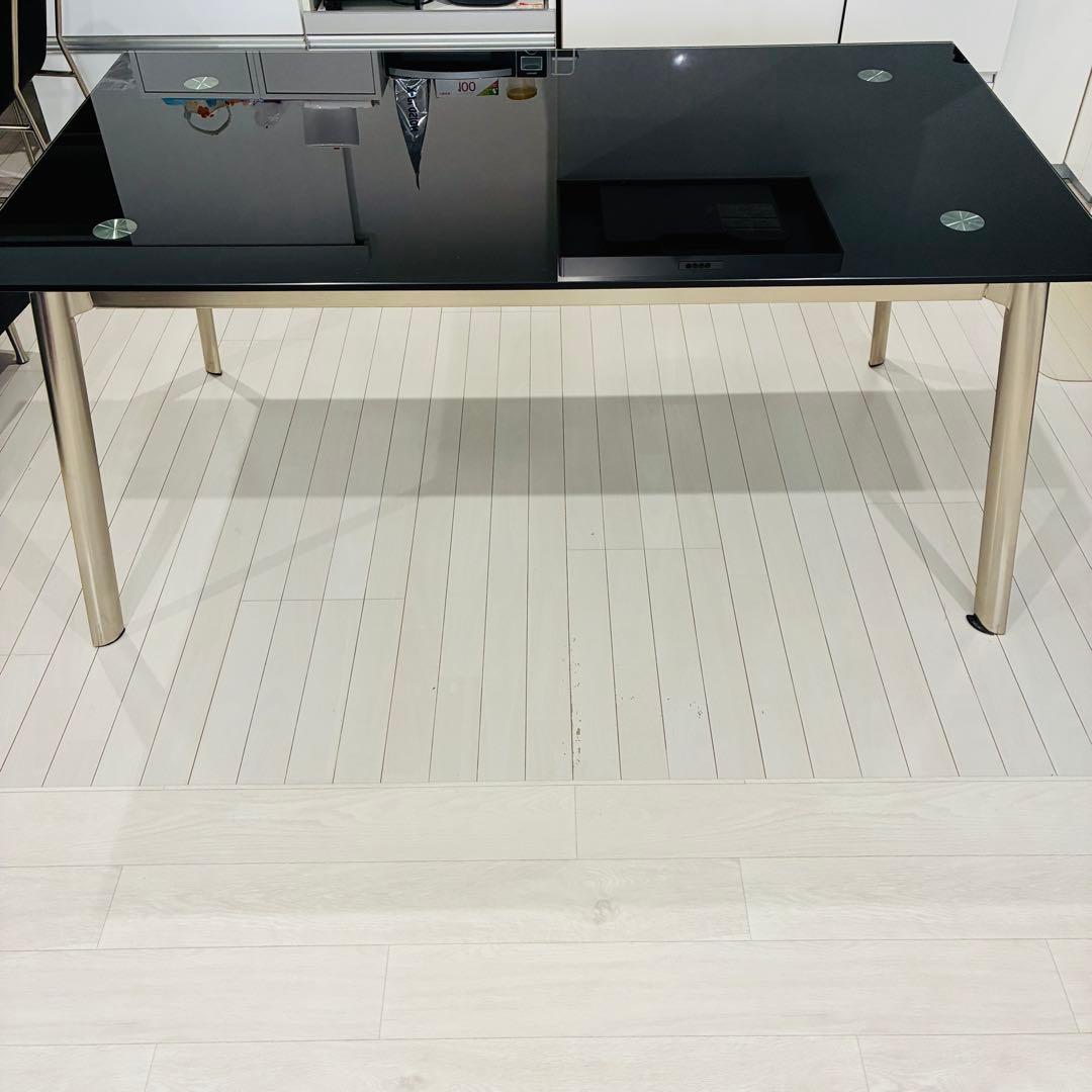 引取り限定　ブラック　ガラステーブル　ダイニング