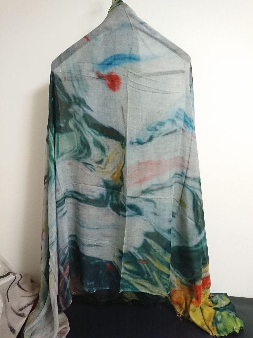 ファリエロ サルティ　Faliero Sarti　ストール　ペイント柄