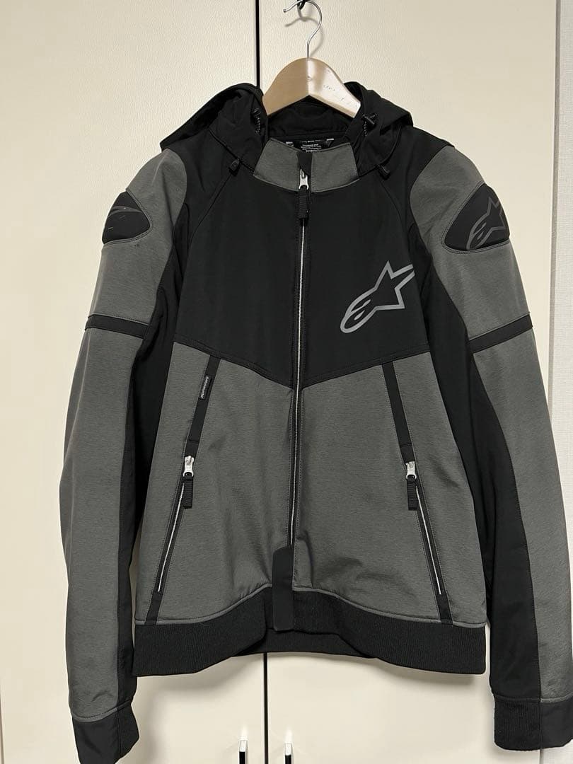 アルパインスターズ　SEKTOR V2 TECH HOODIE