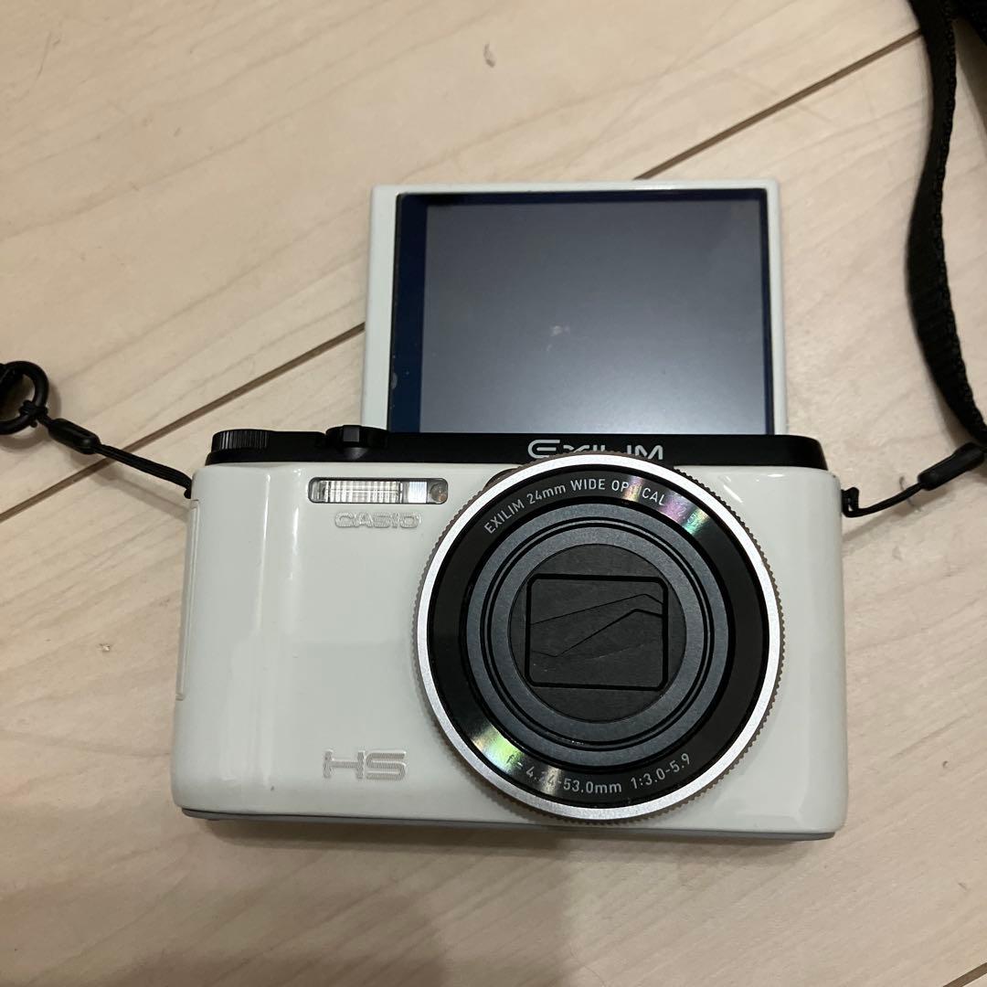 ゴルフ用　CASIO EXILIM EX-FC300S ホワイト 美品