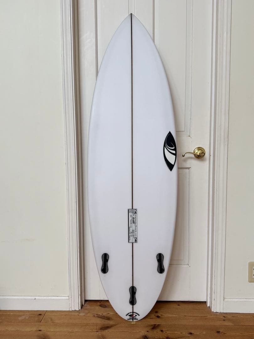 Sharpeye シャープアイサーフボード storms ストームズ 5.11 Storms