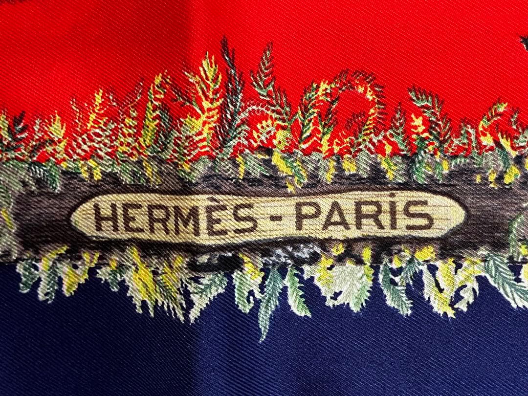 あ*き様 HERMES キノコ柄 スカーフ カレ90 エルメス シルク ネイビー