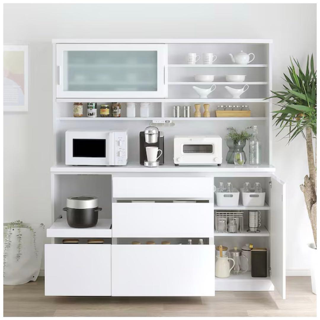 ニトリキッチンボード鏡面仕様ホワイト幅160 高さ180