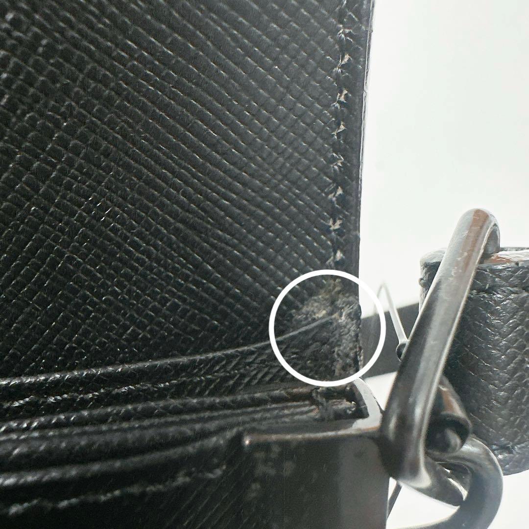 イヴサンローラン　ブラック　レザー　カサンドラロゴ　ワンショルダーバッグ　黒