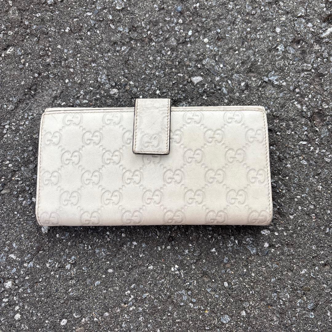 GUCCI GGパターン ホワイト長財布