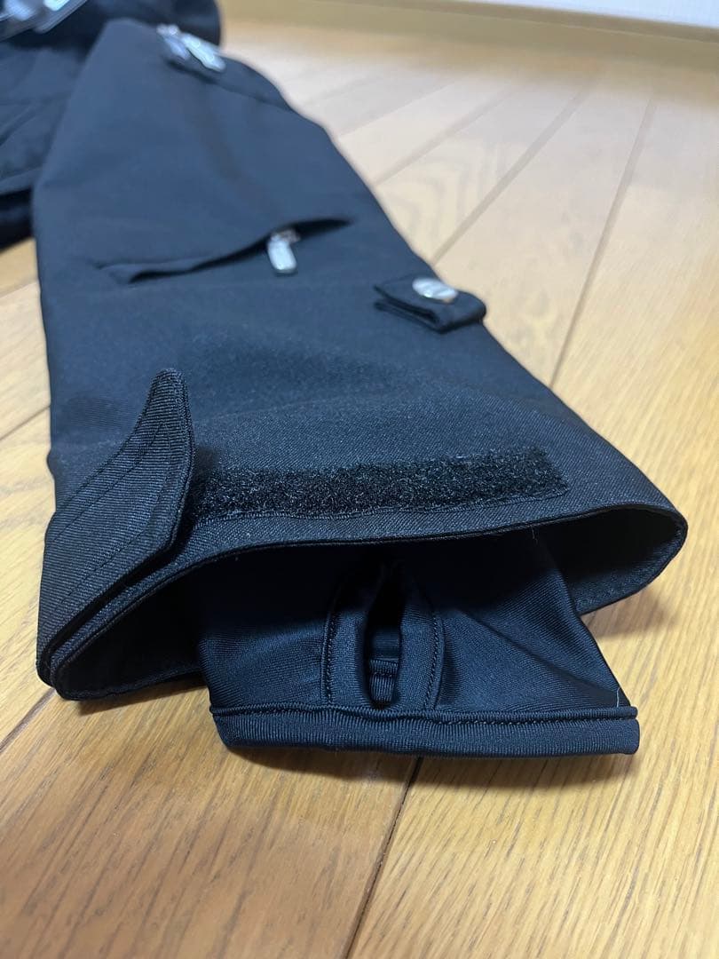 【新品】お値下げ可！　シンプル　nima スノーウェア