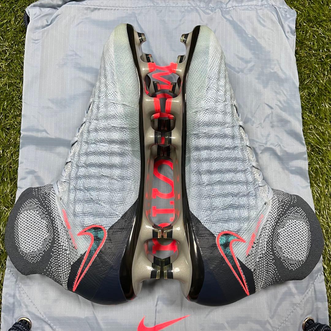 NIKE Magista Obra Ⅱ FG 26.5cm