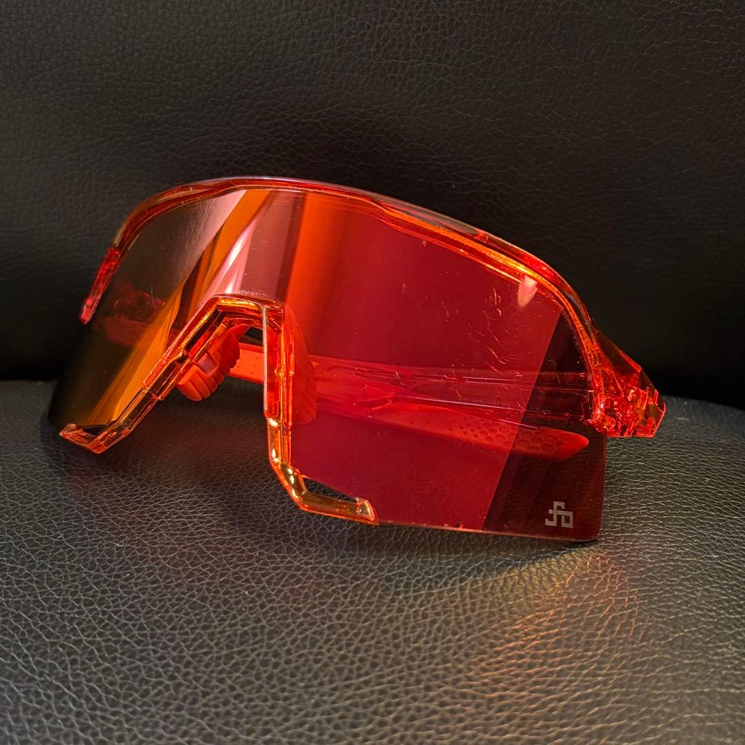 100% ワンハンドレッド　サングラス　ペーターサガンモデル