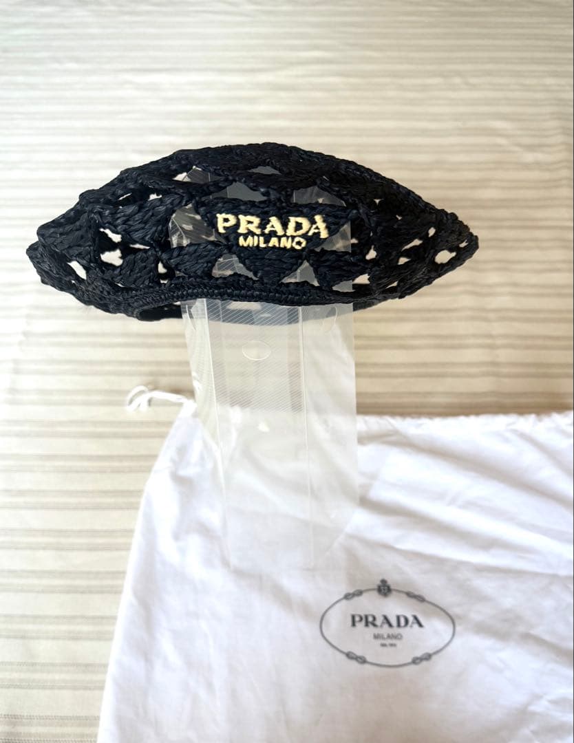 プラダ　ラフィア　ベレー帽　美品