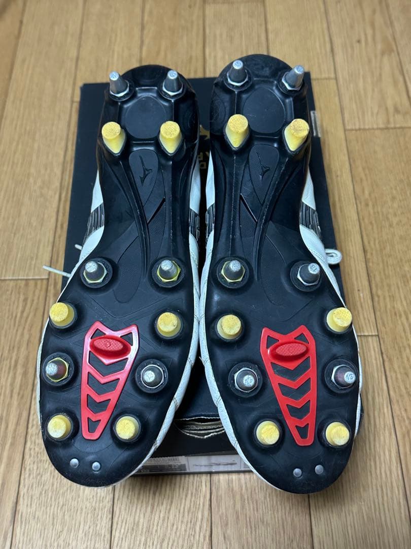 Mizuno モレリアネオ 4 SG 28.5cm