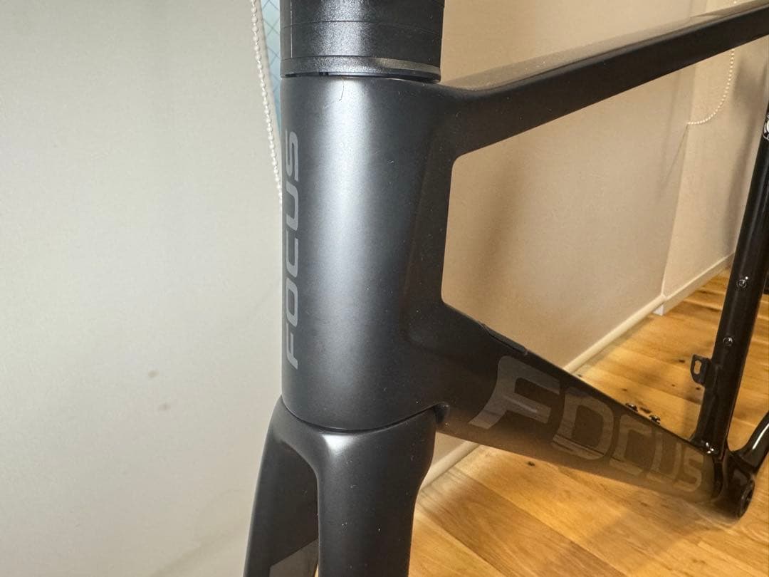 FOCUS IZALCO MAX DISC 9　フレームセット　最終値下げ