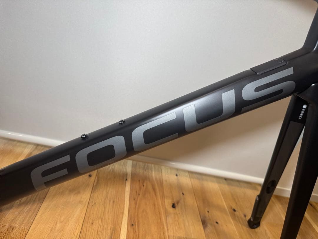 FOCUS IZALCO MAX DISC 9　フレームセット　最終値下げ