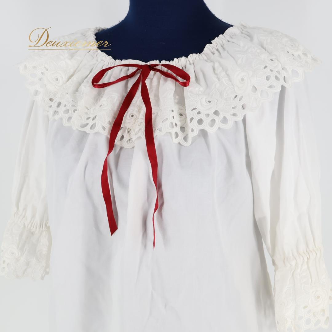 フォークダンス衣装】ホワイト SAKAI トップス ブラウス 刺繍 白 赤