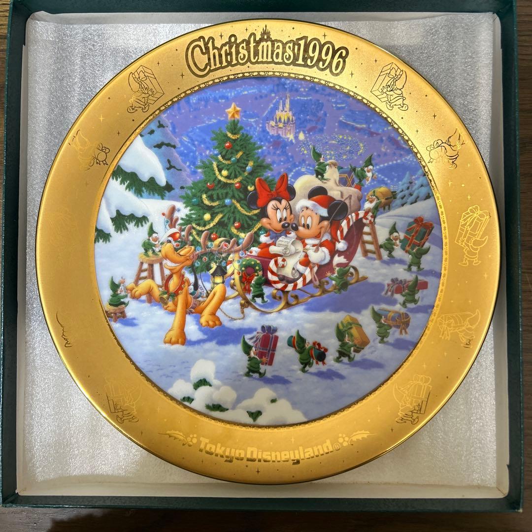 ディズニー クリスマスプレート 1996 - メルカリ