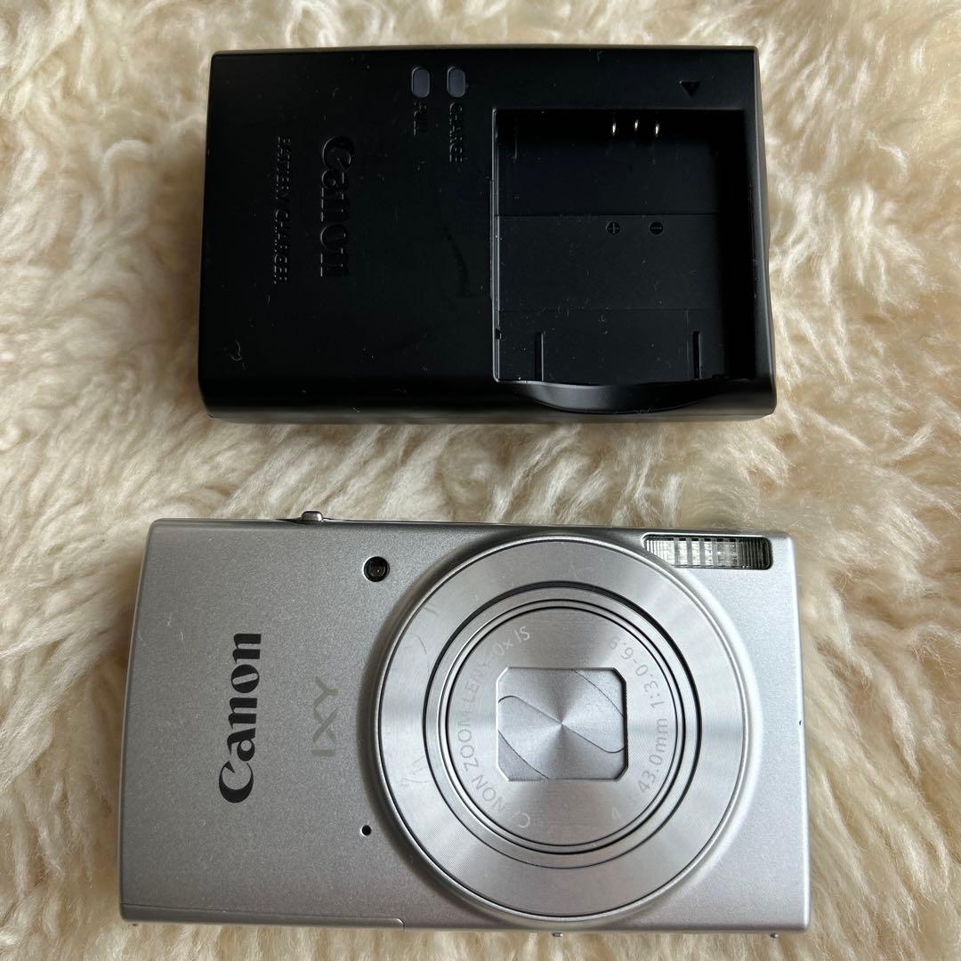 デジタルカメラ Canon IXY210 動作良好 バッテリー　充電器