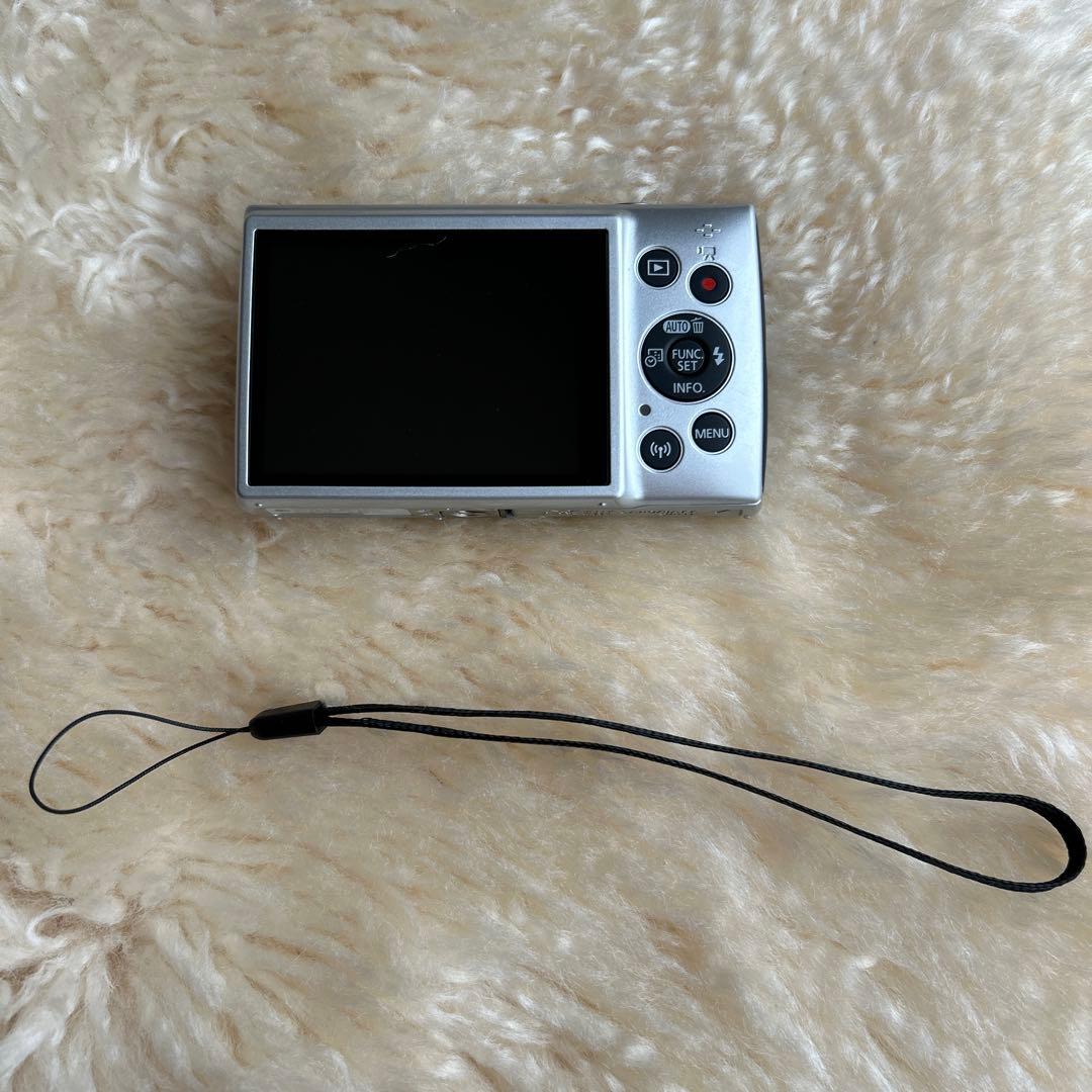 デジタルカメラ Canon IXY210 動作良好 バッテリー　充電器