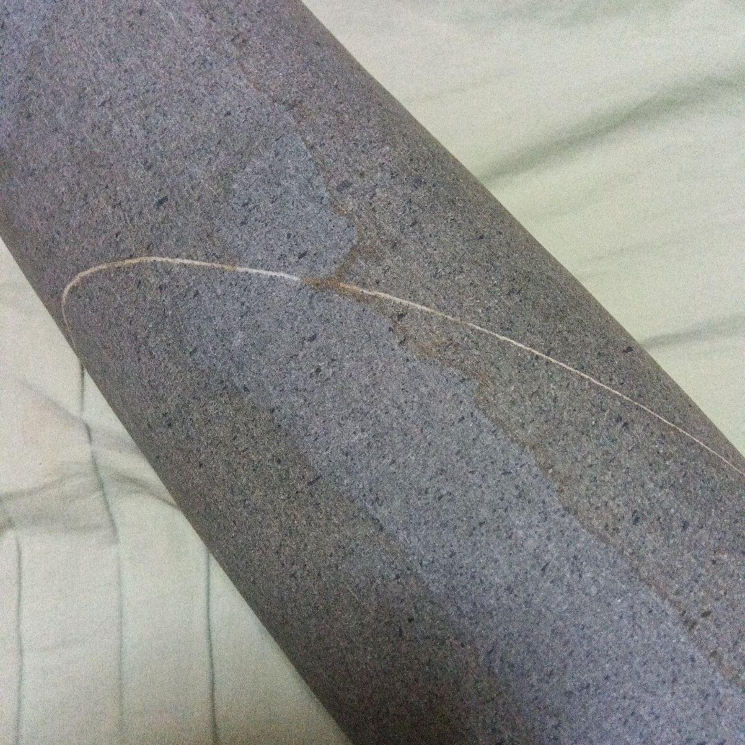 シーでございます　「考古資料」縄文遺跡、磨製石器、安山岩、　石棒、縄文、