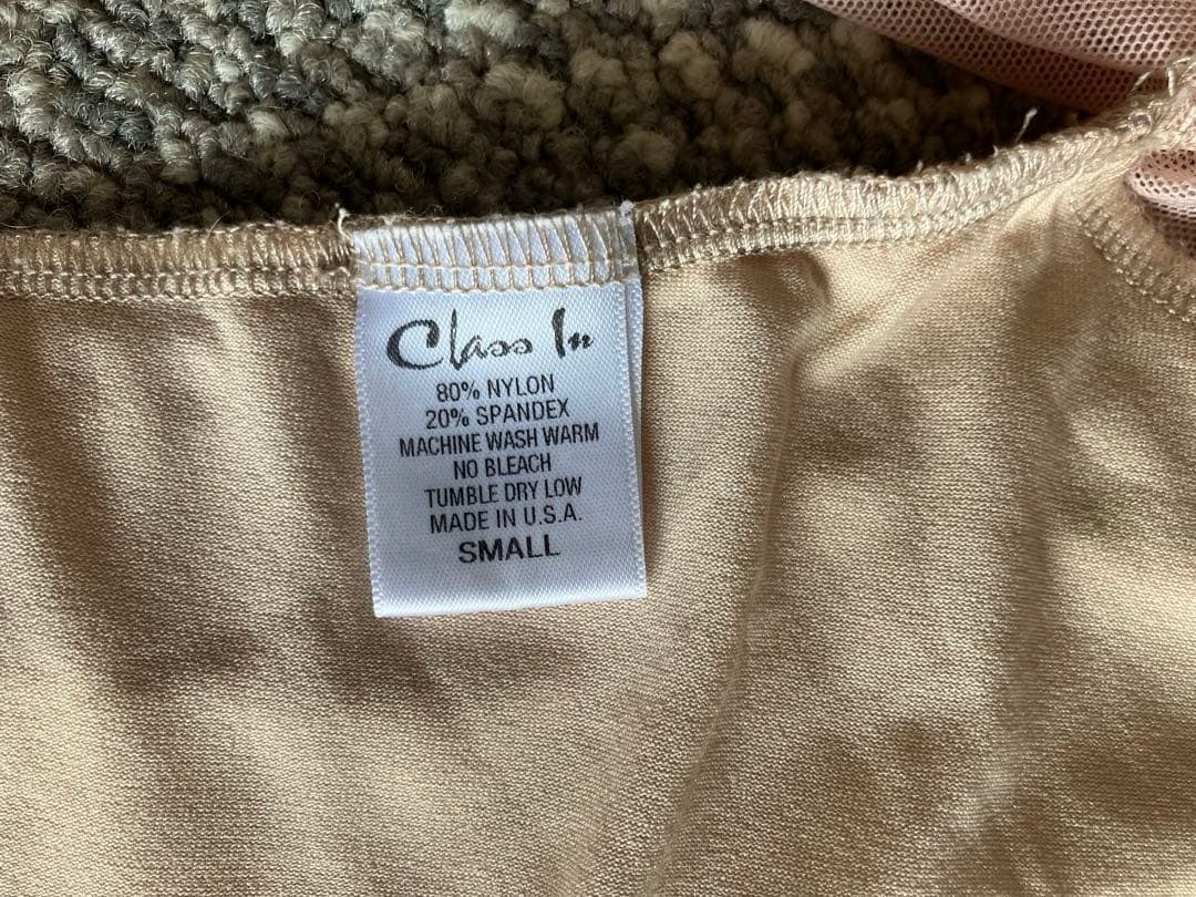 《Class In》刺繍入り長袖レオタード ピンク&ワイン