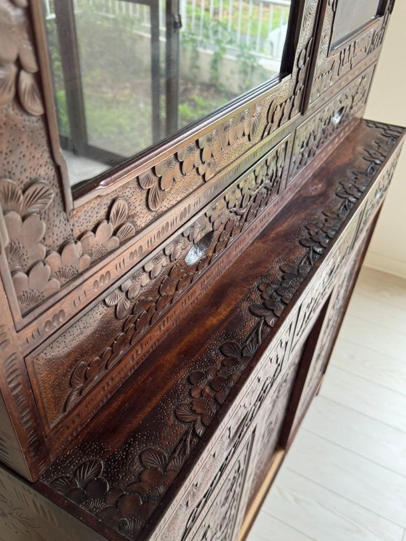 Icchodo 軽井沢彫 桜 彫刻 時代 カップボード （下の戸棚のみ）