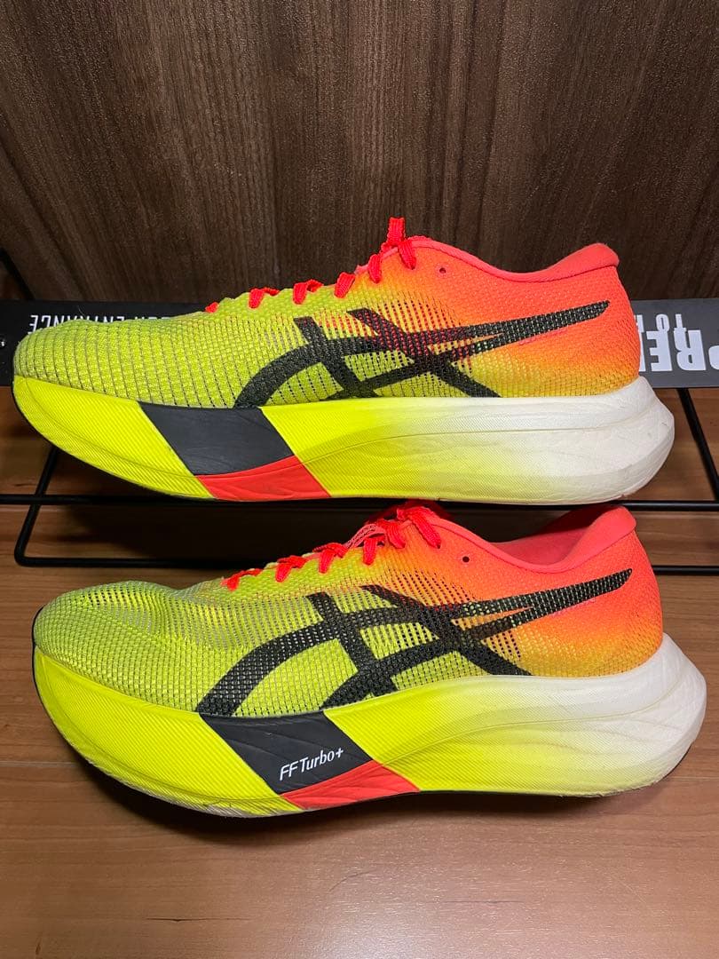 メタスピードエッジパリ　27.0cm アシックス