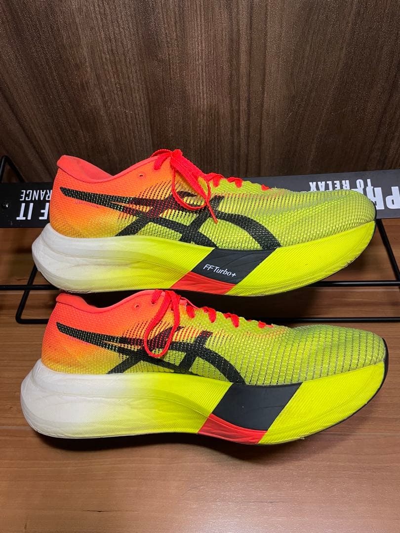 メタスピードエッジパリ　27.0cm アシックス