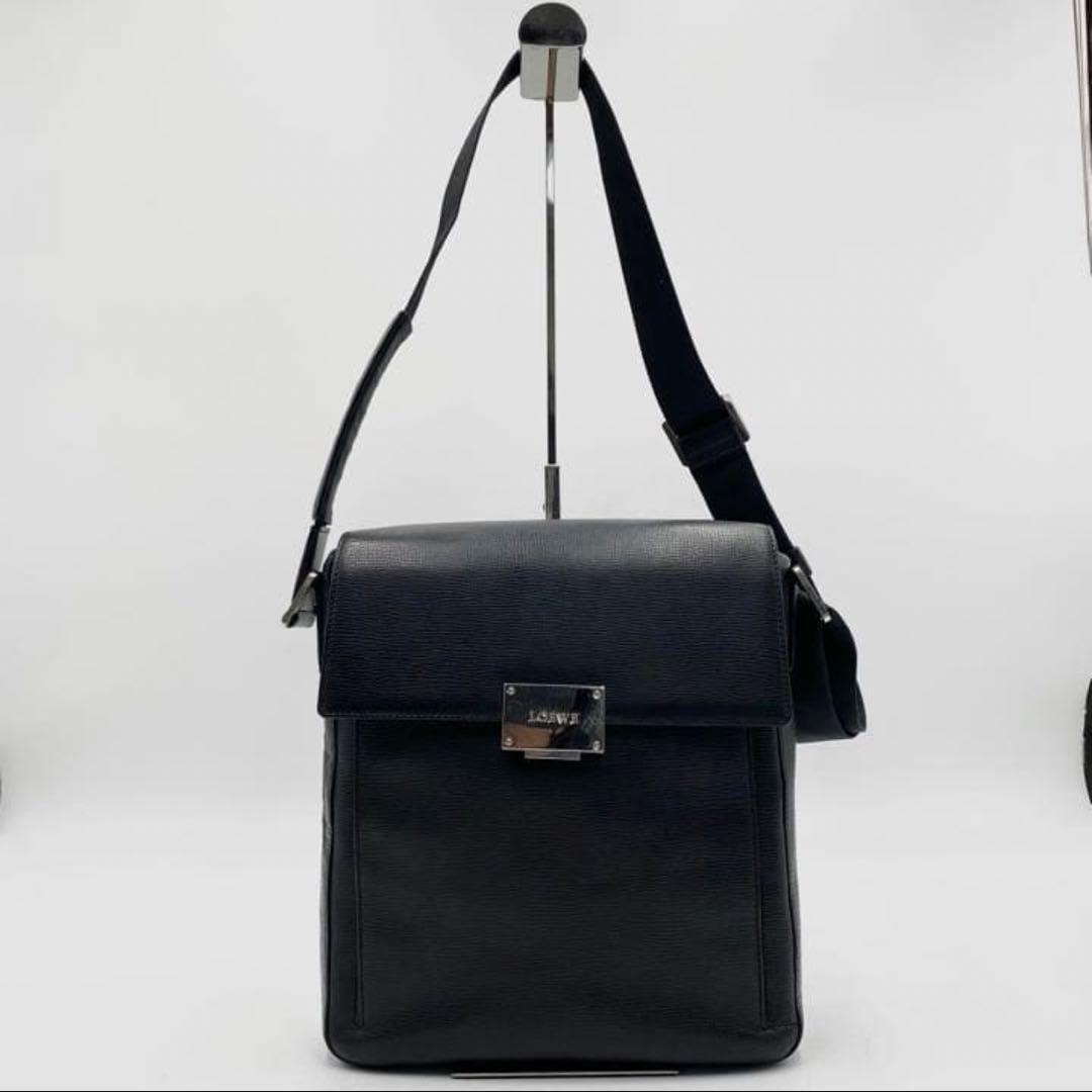LOEWE ショルダーバッグ