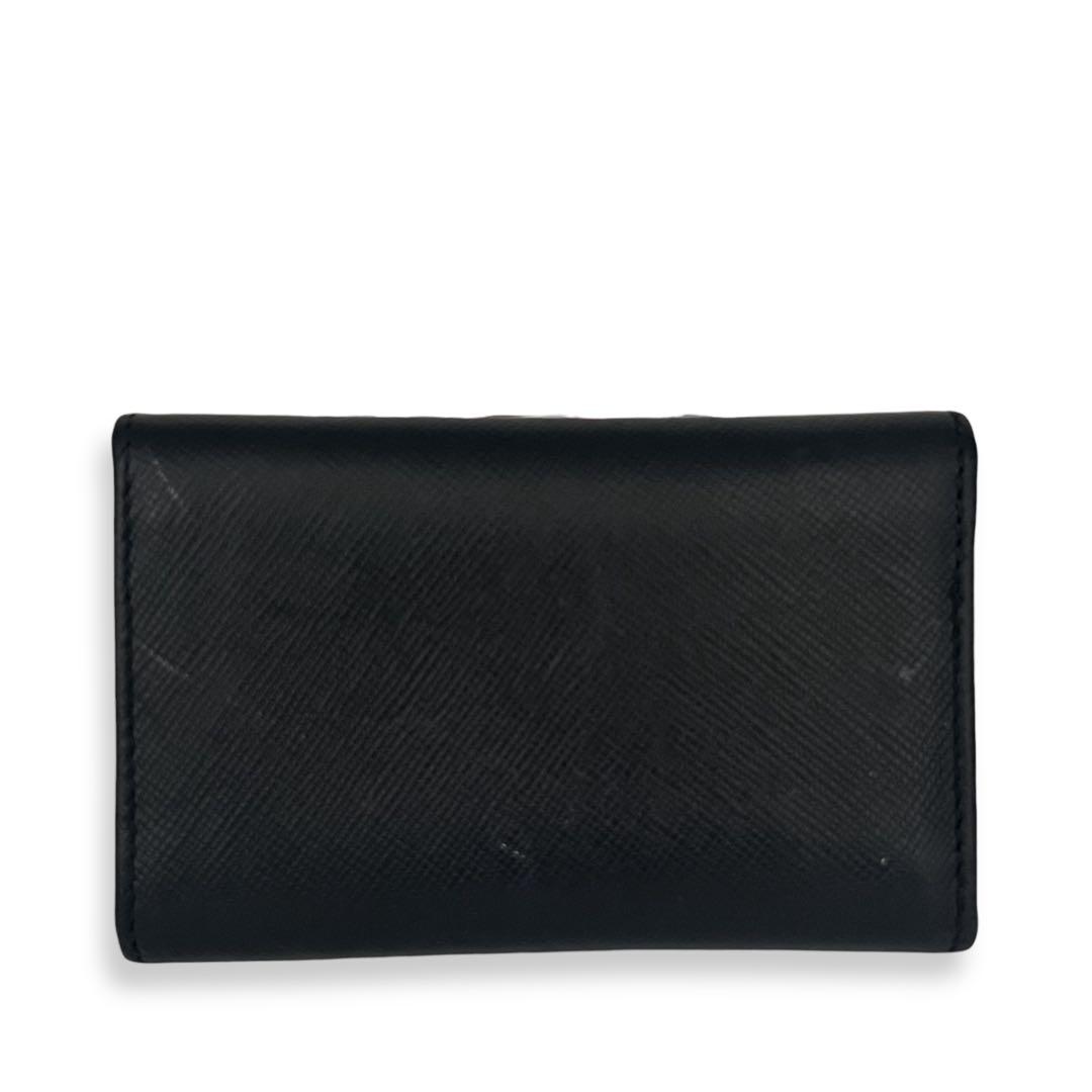 【美品】プラダ　サフィアーノ　三角プレート　キーケース　黒　ブラック　882