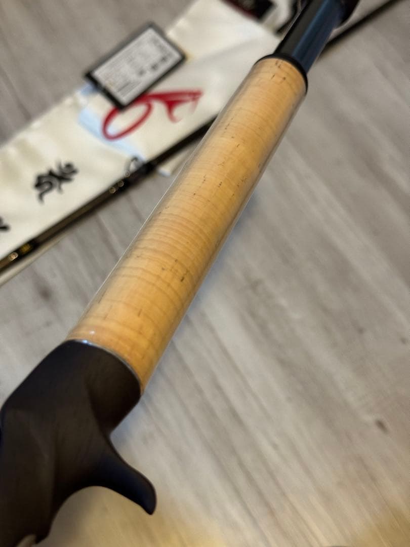 メガバス　新品未使用　オロチエボルジオン　F7-76RDti ホワイトパイソンⅡ