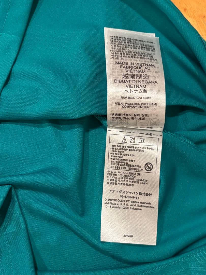 正規品 新品 極美品 リヴァプール 25/26 3rd Lサイズ