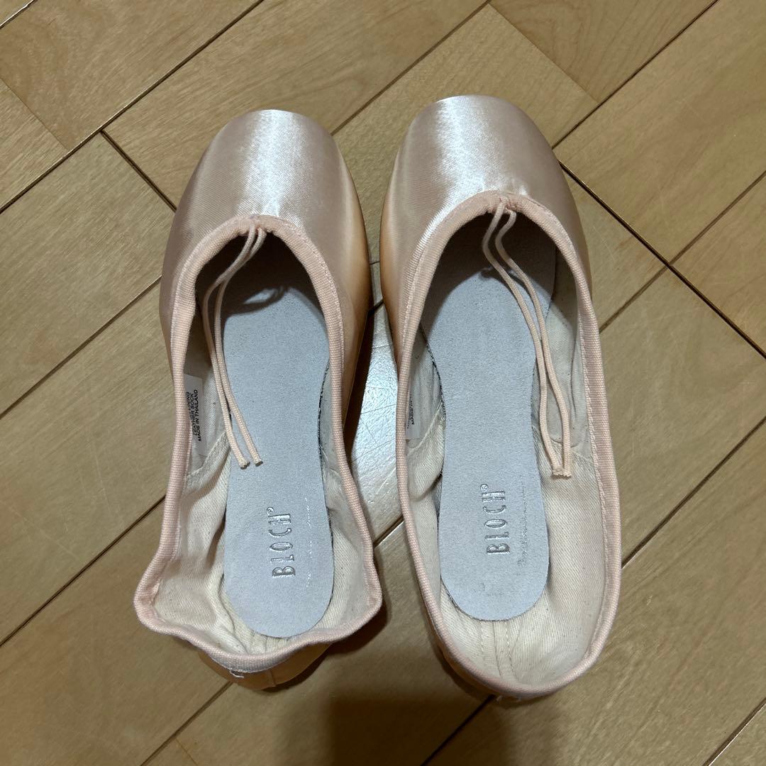 未使用　BLOCHトゥシューズ　アクシオン4XX