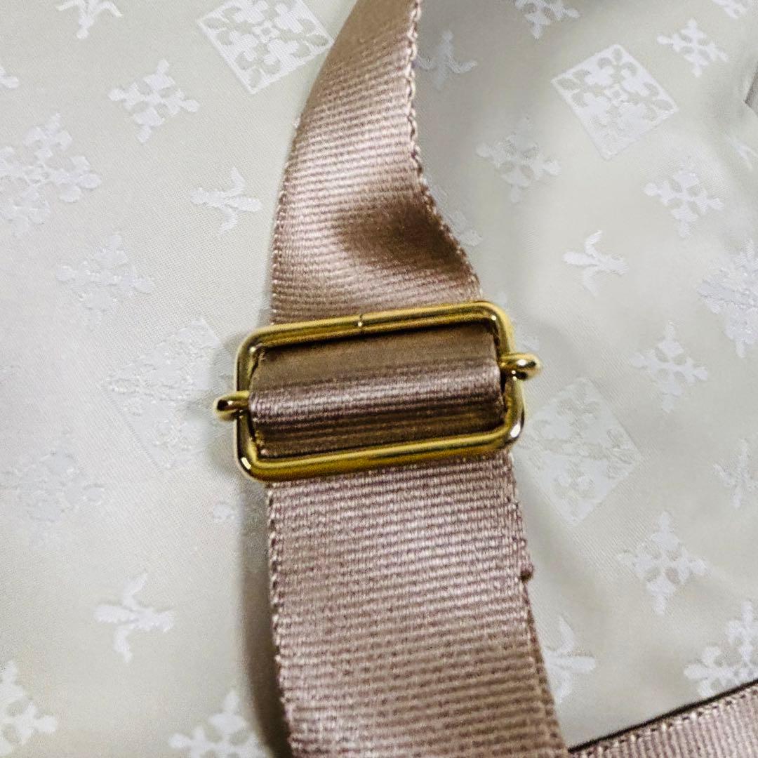 新品　ラシット　リュック　白系