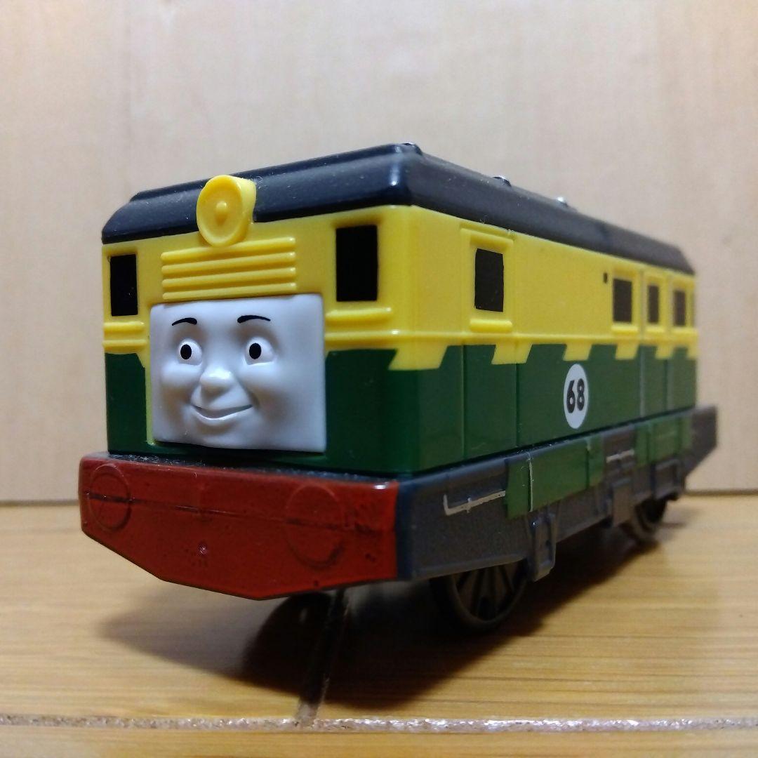 f*9様 きかんしゃトーマス トラックマスター モーターライズ
