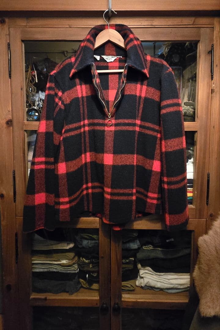 VINTAGE 70's Woolrìch Pullover Buffalo - メルカリ